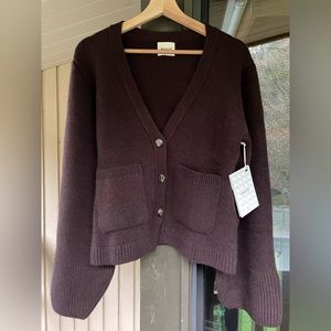 Khaite Scarlet V Neck Cardigan 100% cashmere size M.  New and unworn with tags
